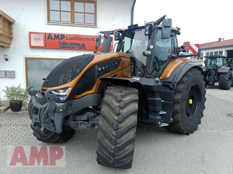 Traktor typu Valtra S416, Neumaschine v Teising (Obrázek 1)