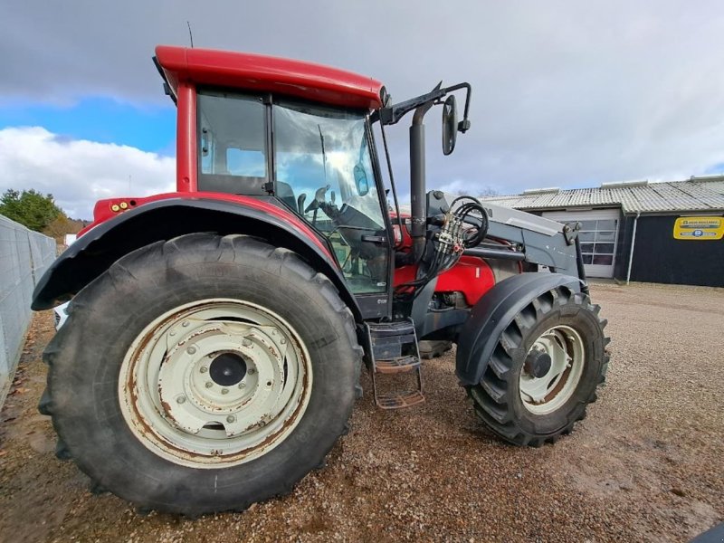 Traktor van het type Valtra Sonstiges, Gebrauchtmaschine in Give