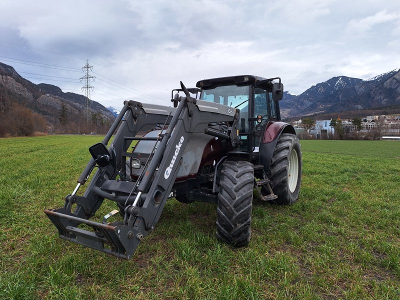 Traktor a típus Valtra T 120 C Traktor, Gebrauchtmaschine ekkor: Chur (Kép 3)