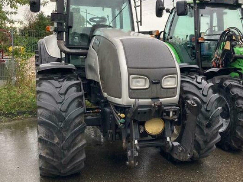 Traktor van het type Valtra T 130, Gebrauchtmaschine in Weil am Rhein-Haltingen