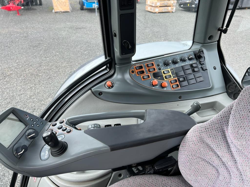 Traktor typu Valtra T 132D, Gebrauchtmaschine w Orţişoara (Zdjęcie 10)