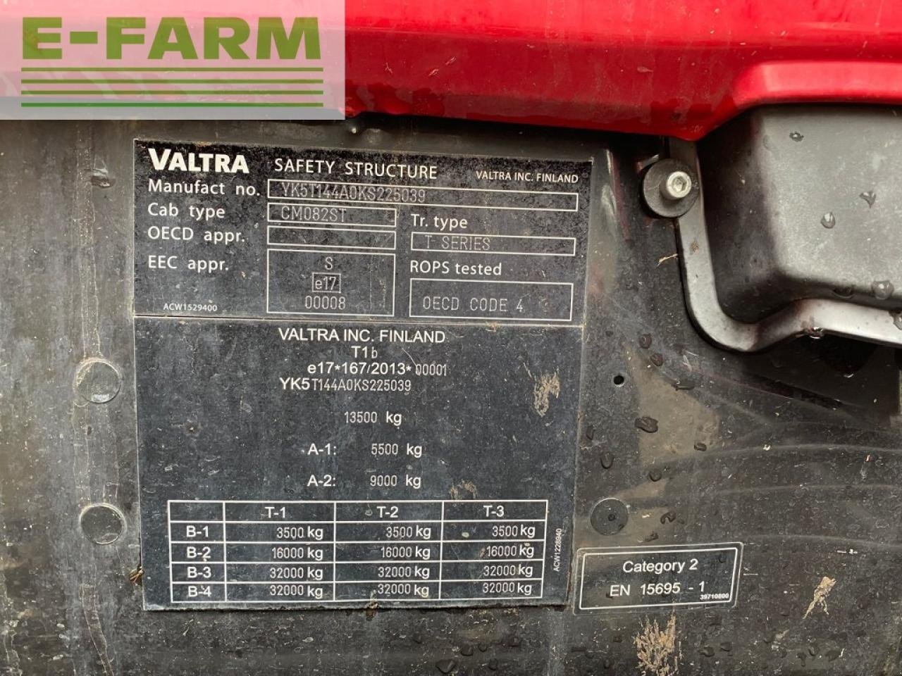 Traktor typu Valtra t 144 active, Gebrauchtmaschine v Ytrac (Obrázek 5)