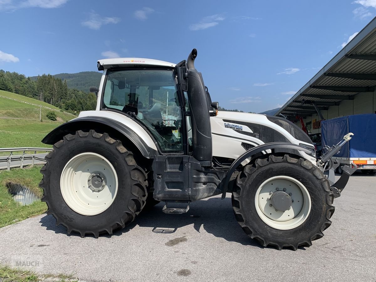 Traktor of the type Valtra T 144 Direct, Gebrauchtmaschine in Eben (Picture 7)