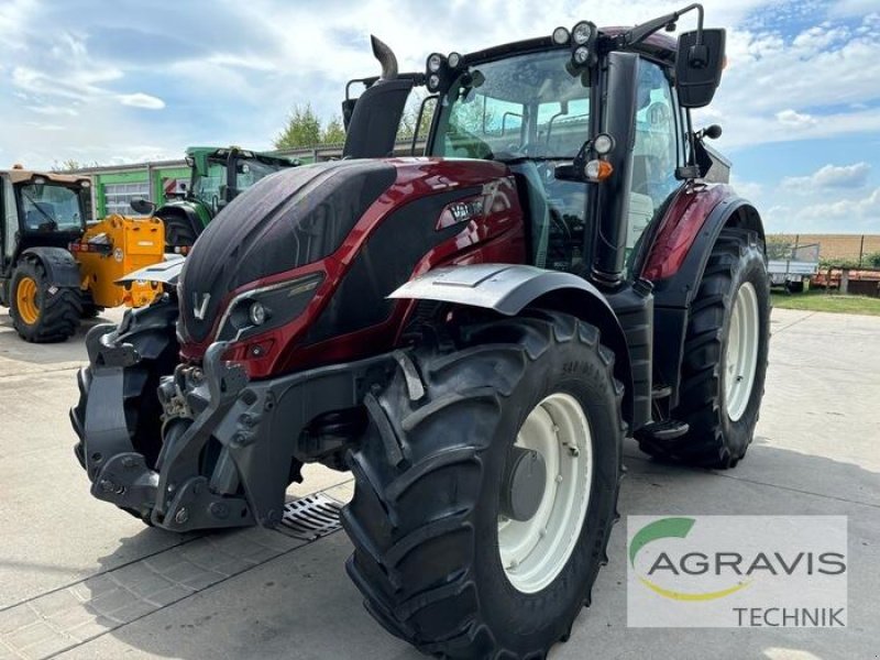 Traktor typu Valtra T 144 V SMARTTOUCH MR19 VERSU, Gebrauchtmaschine v Seelow (Obrázek 1)