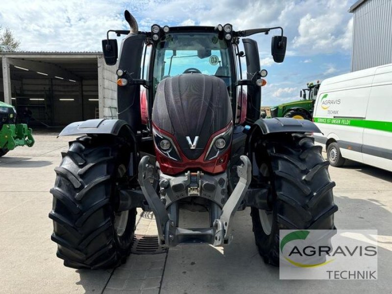 Traktor tip Valtra T 144 V SMARTTOUCH MR19 VERSU, Gebrauchtmaschine in Seelow (Poză 9)