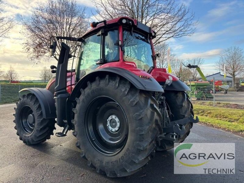 Traktor del tipo Valtra T 145 V VERSU, Gebrauchtmaschine In Meppen (Immagine 4)