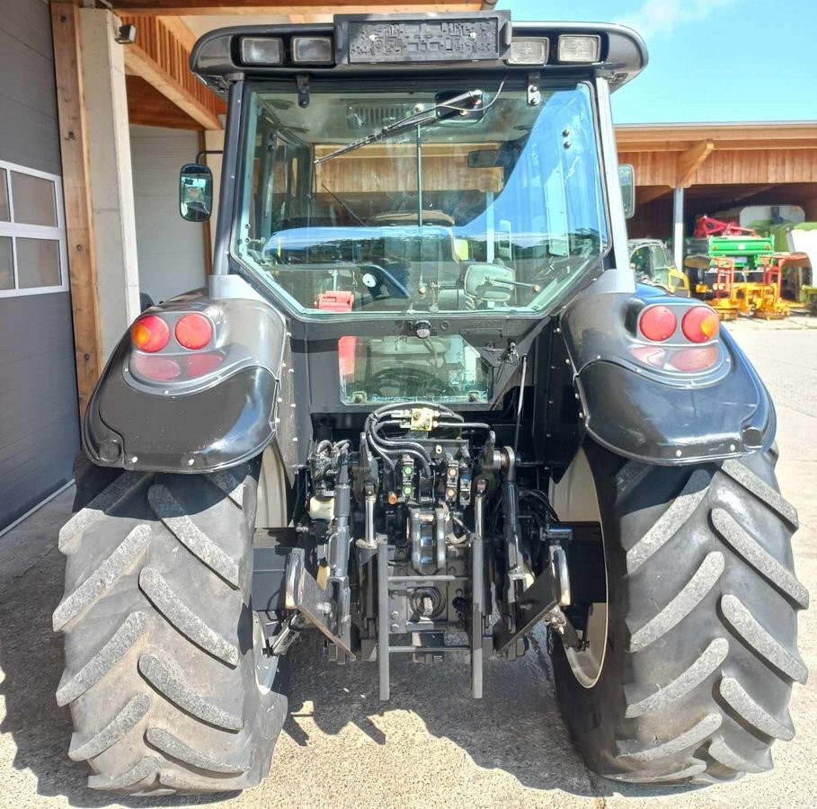 Traktor des Typs Valtra T 150 HiTech, Gebrauchtmaschine in Villach/Zauchen (Bild 3)