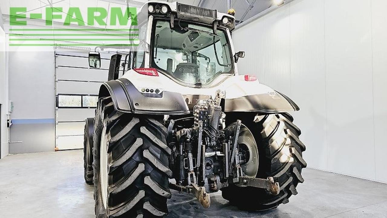 Traktor Türe ait Valtra t 154 active, Gebrauchtmaschine içinde MORDY (resim 3)