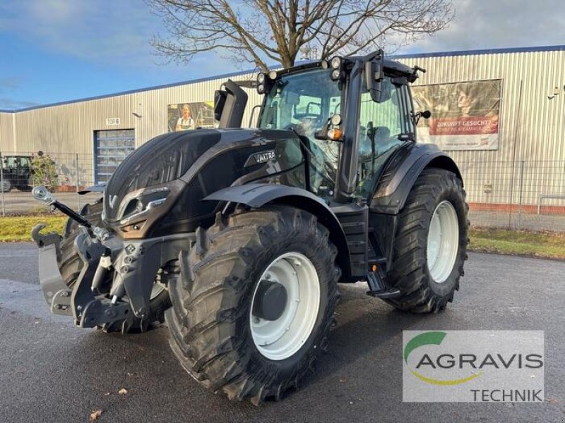 Traktor of the type Valtra T 155 A 2A1 ACTIVE, Gebrauchtmaschine in Meppen (Picture 1)