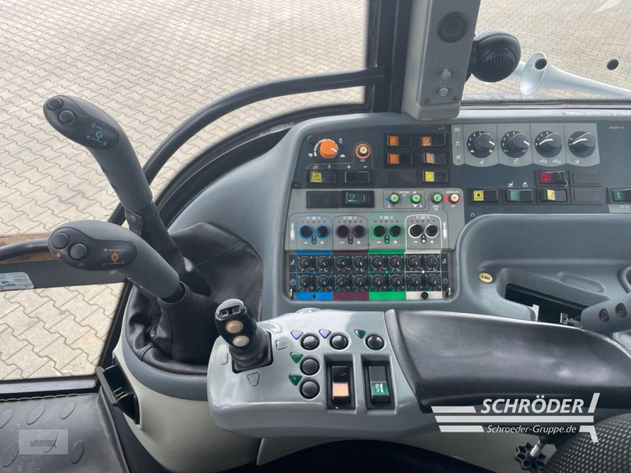 Traktor tipa Valtra T 170, Gebrauchtmaschine u Wildeshausen (Slika 17)