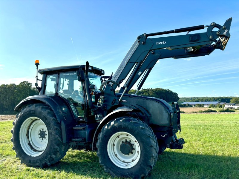 Traktor типа Valtra T 172, Gebrauchtmaschine в Treuchtlingen