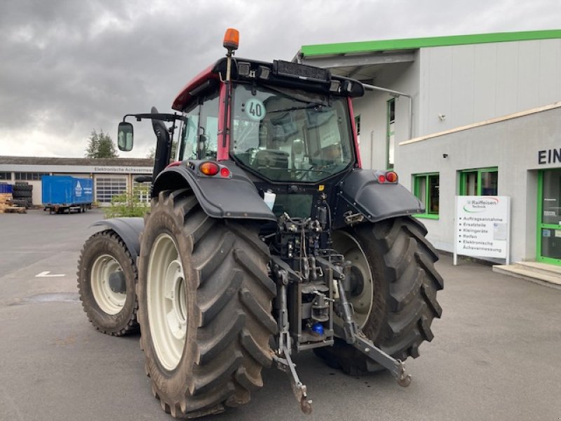 Traktor of the type Valtra T 173 SH High Tec, Gebrauchtmaschine in Bebra (Picture 4)