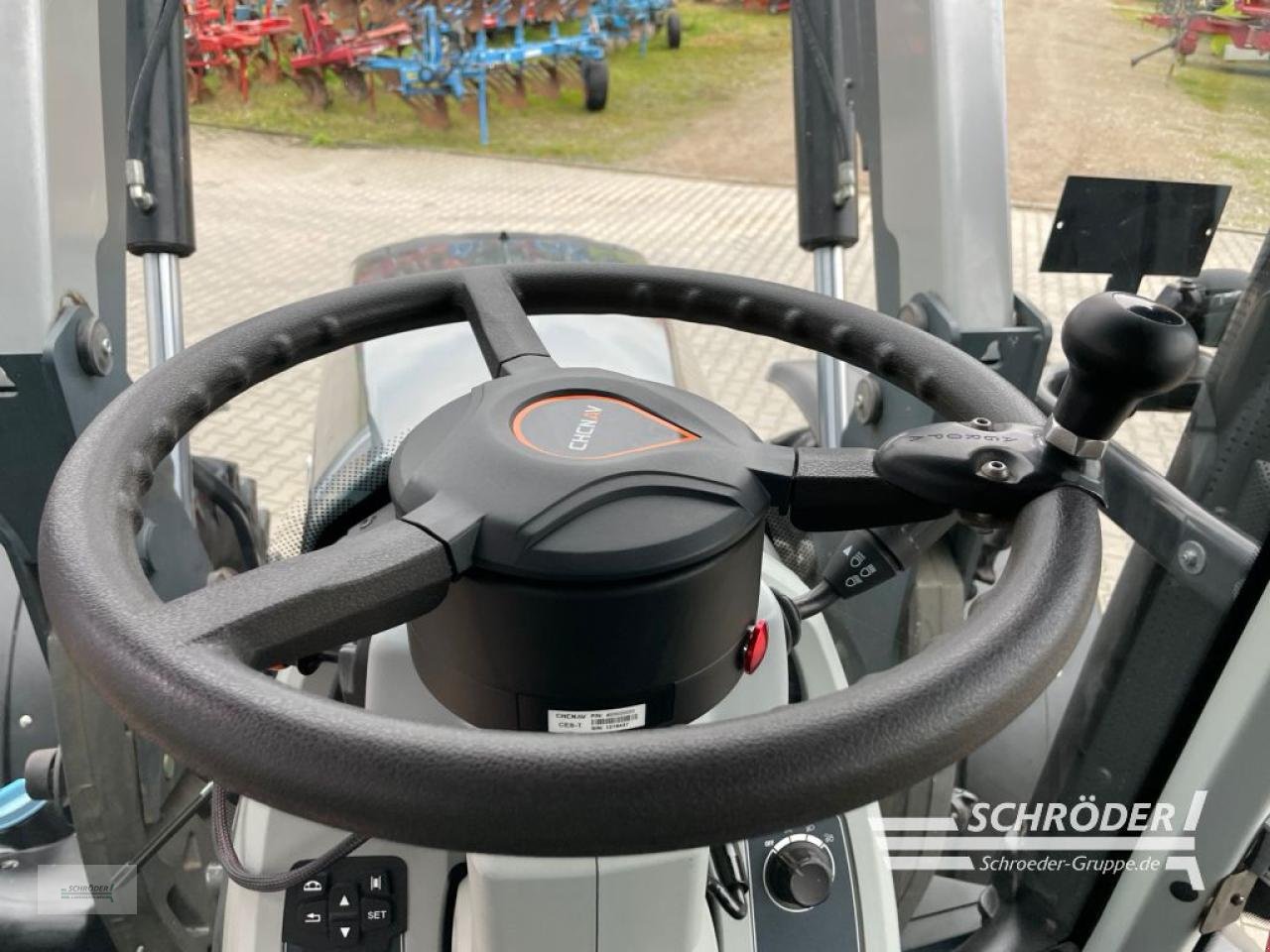 Traktor del tipo Valtra T 174 A, Gebrauchtmaschine In Wildeshausen (Immagine 16)