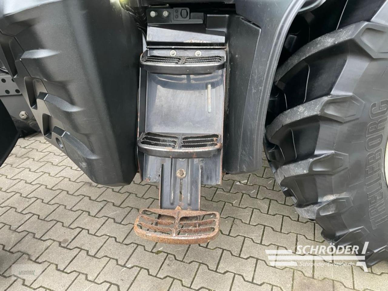 Traktor del tipo Valtra T 174 A, Gebrauchtmaschine In Wildeshausen (Immagine 18)