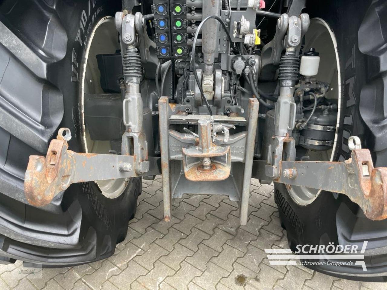 Traktor typu Valtra T 174 EV, Gebrauchtmaschine w Wildeshausen (Zdjęcie 18)