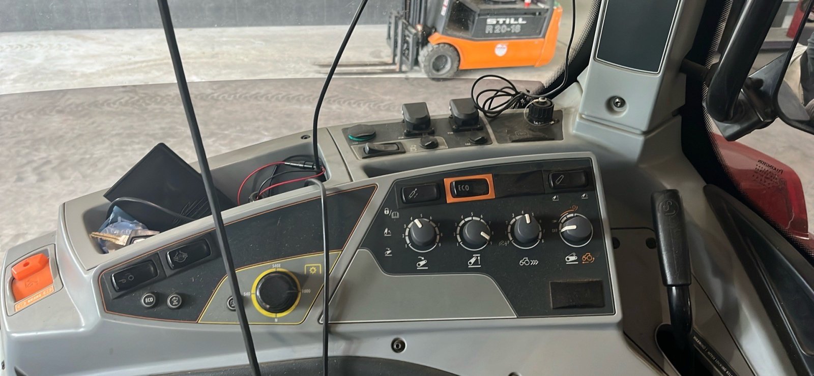 Traktor del tipo Valtra T 174 Versu, Gebrauchtmaschine en Pfullendorf (Imagen 13)