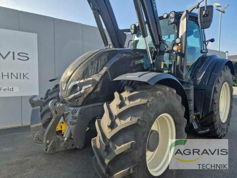 Traktor of the type Valtra T 175 EA ACTIVE, Gebrauchtmaschine in Melle (Picture 2)