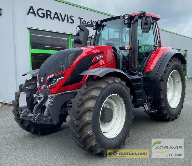 Traktor типа Valtra T 175 ED DIRECT, Gebrauchtmaschine в Meschede-Remblinghausen (Фотография 1)