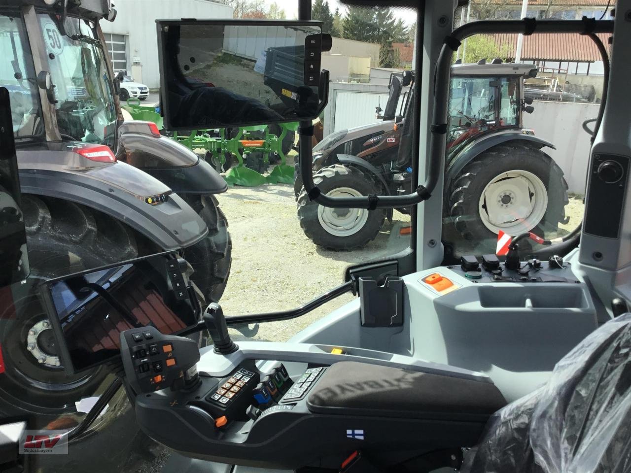 Traktor typu Valtra T 175e V TW, Neumaschine w Eggenfelden (Zdjęcie 9)