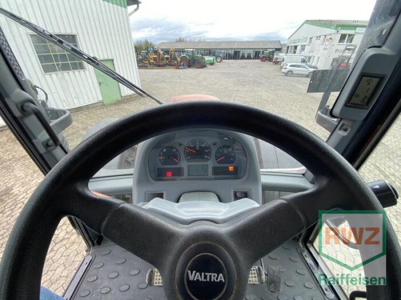 Traktor des Typs Valtra T 191, Gebrauchtmaschine in Kruft (Bild 10)