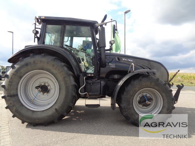 Traktor of the type Valtra T 202 D DIRECT, Gebrauchtmaschine in Nartum (Picture 13)