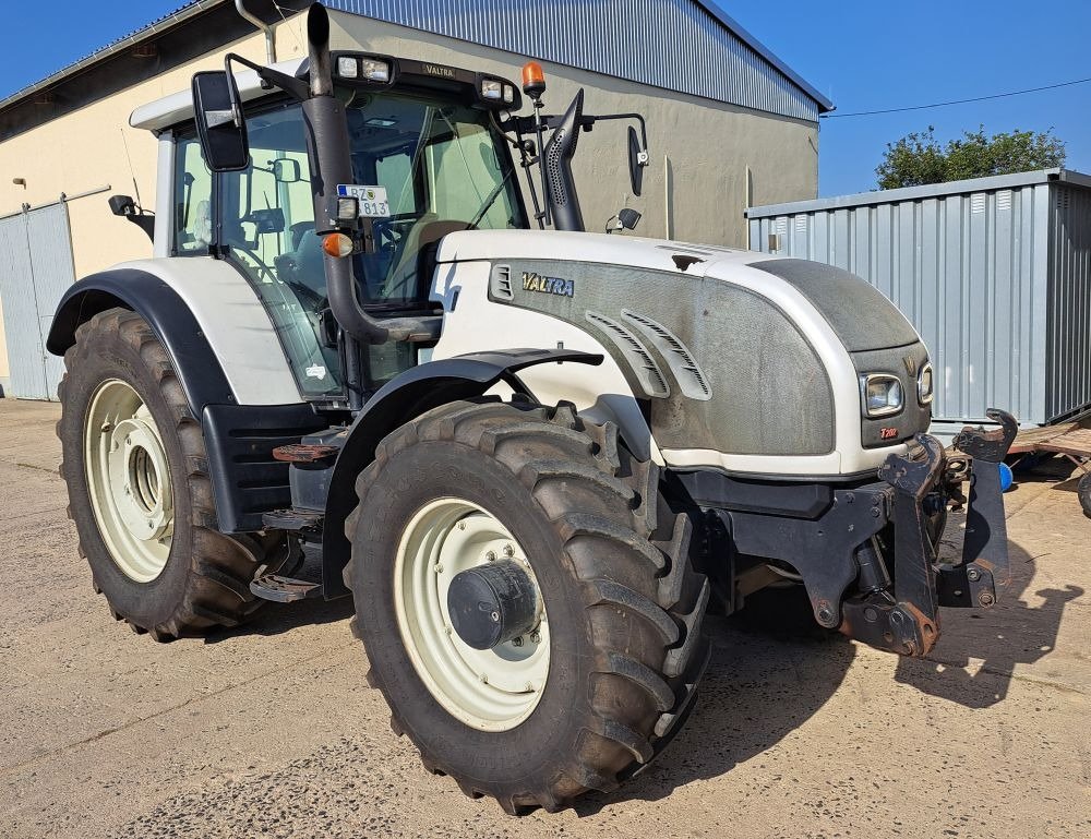 Traktor tip Valtra T 202, Gebrauchtmaschine in Burkau (Poză 14)