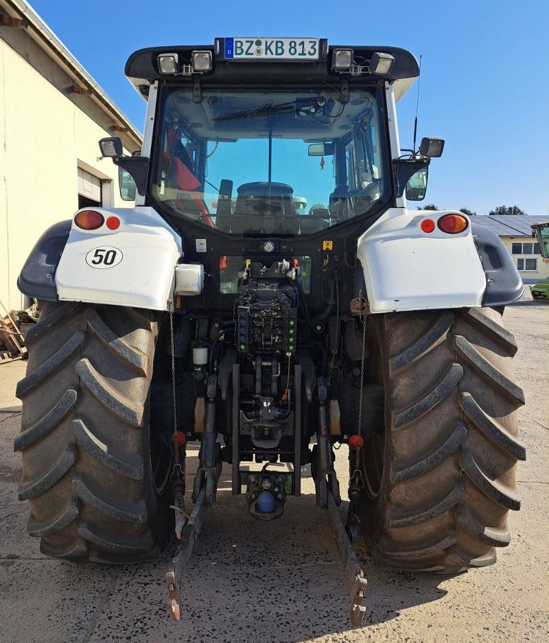 Traktor типа Valtra T 202, Gebrauchtmaschine в Burkau (Фотография 9)