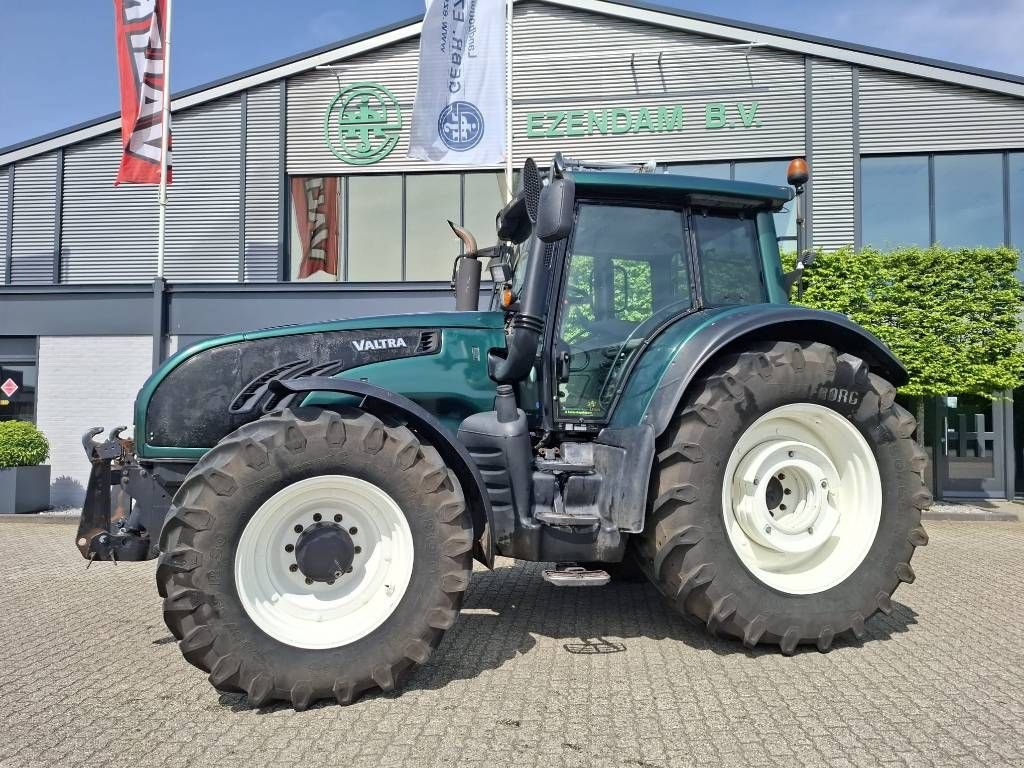 Traktor des Typs Valtra T 202, Gebrauchtmaschine in Borne (Bild 2)