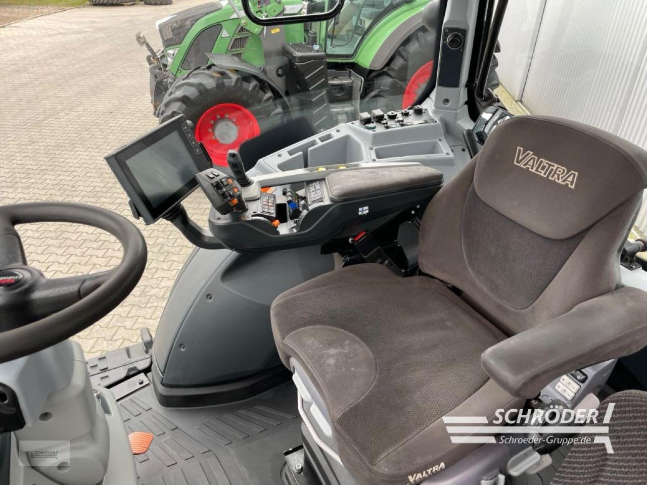 Traktor del tipo Valtra T 214 D SMARTTOUCH + RTK, Gebrauchtmaschine en Wildeshausen (Imagen 11)