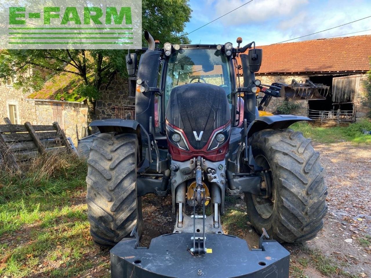 Traktor des Typs Valtra t 214 direct . destockage, Gebrauchtmaschine in Ytrac (Bild 4)