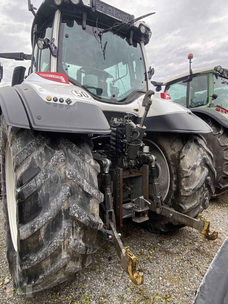 Traktor от тип Valtra T 214 Direct, Gebrauchtmaschine в Markt Hartmannsdorf (Снимка 4)