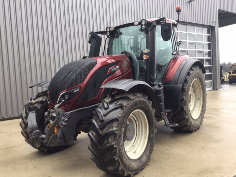 Traktor du type Valtra T 214 Direct, Gebrauchtmaschine en Vogelsheim