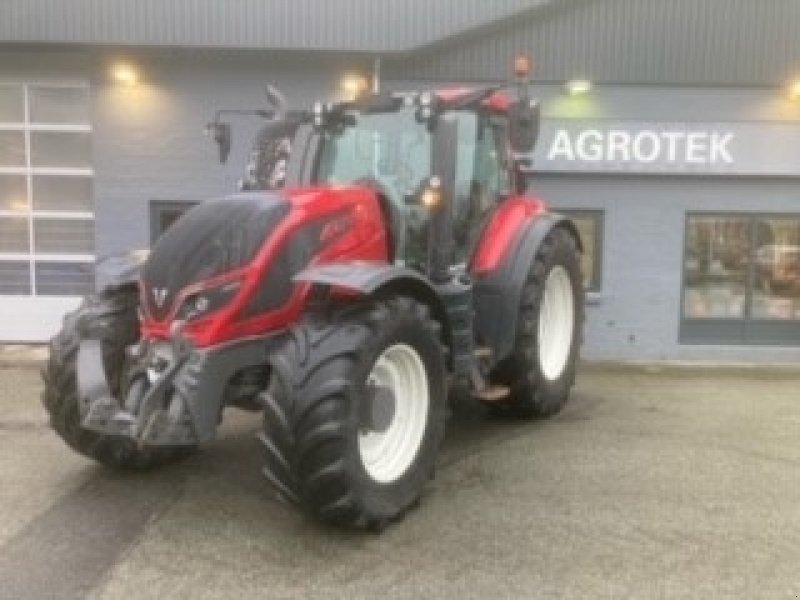 Traktor tip Valtra T 214 Versu GPS Ready, Gebrauchtmaschine in Hobro (Poză 1)