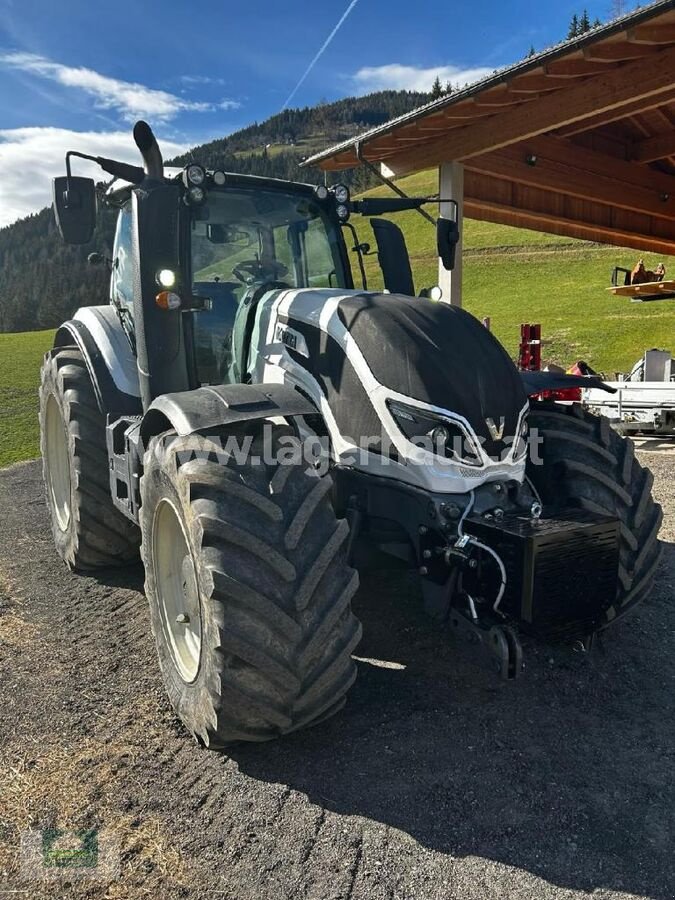 Traktor Türe ait Valtra T 214 VERSU, Gebrauchtmaschine içinde Klagenfurt (resim 1)