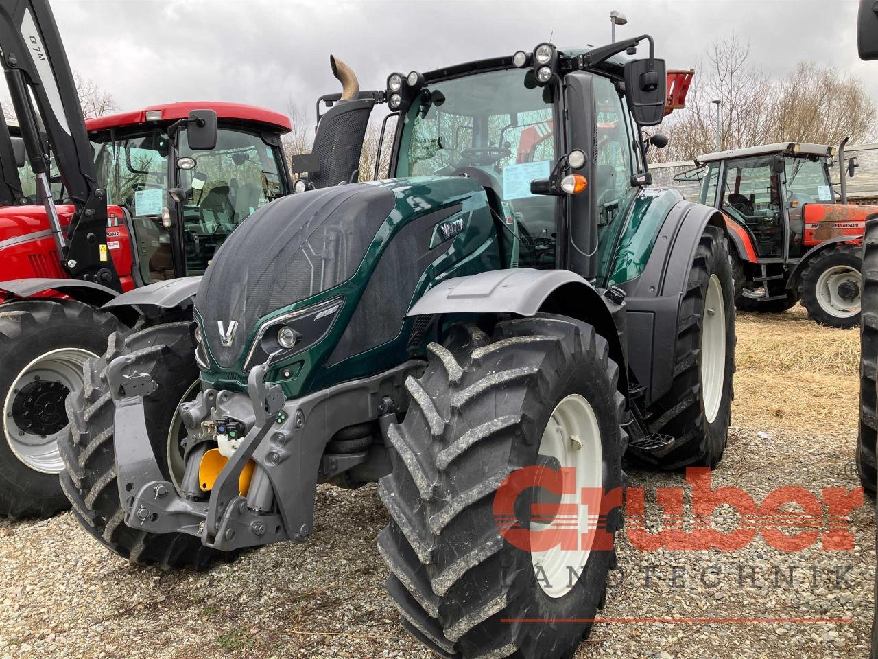 Traktor del tipo Valtra T 234 D  1A7, Gebrauchtmaschine en Ampfing (Imagen 1)