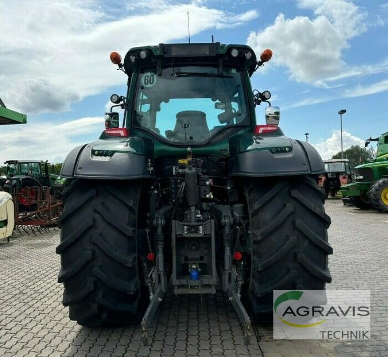 Traktor typu Valtra T 234 D 1B8 DIRECT, Gebrauchtmaschine w Calbe / Saale (Zdjęcie 4)