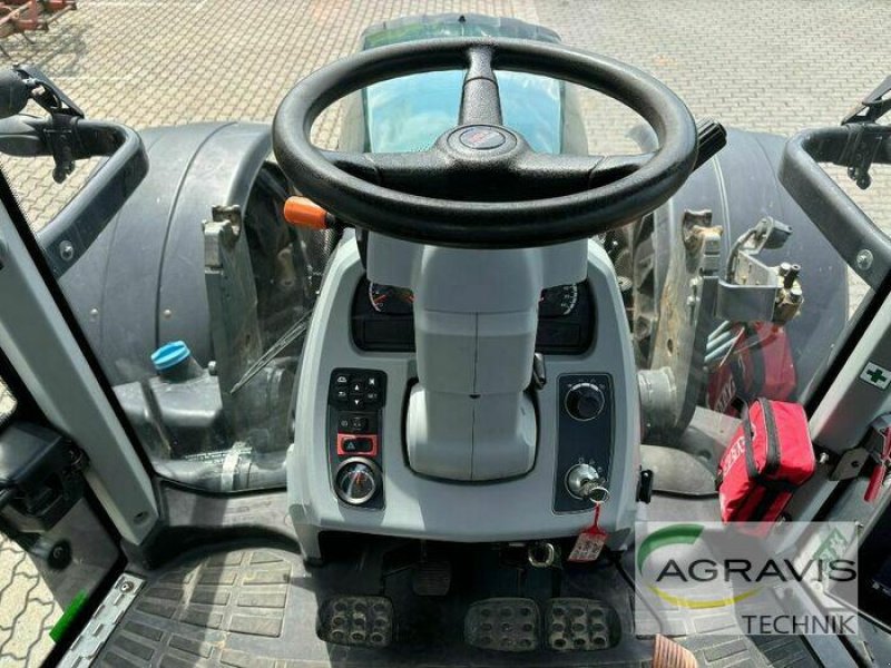 Traktor от тип Valtra T 234 D 1B8 DIRECT, Gebrauchtmaschine в Calbe / Saale (Снимка 10)