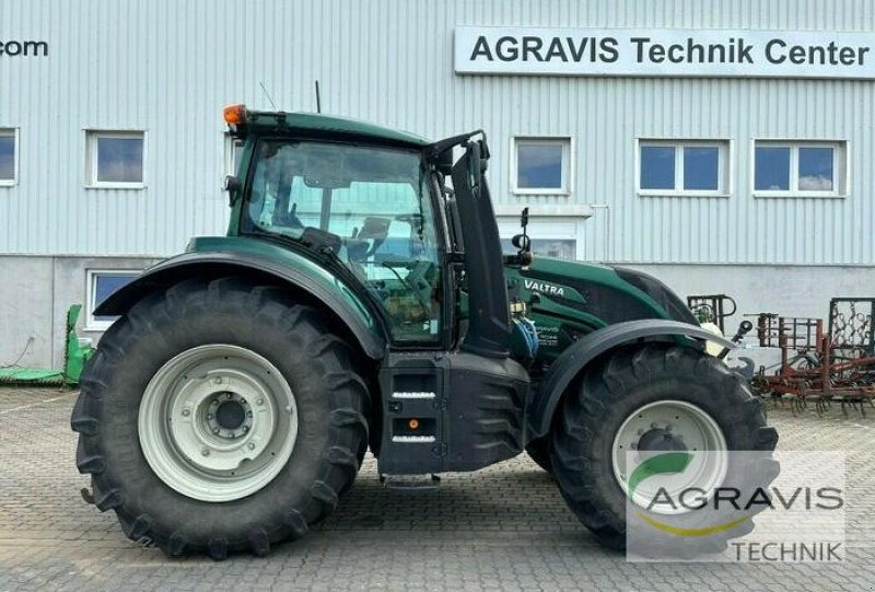 Traktor typu Valtra T 234 D 1B8 DIRECT, Gebrauchtmaschine w Calbe / Saale (Zdjęcie 7)