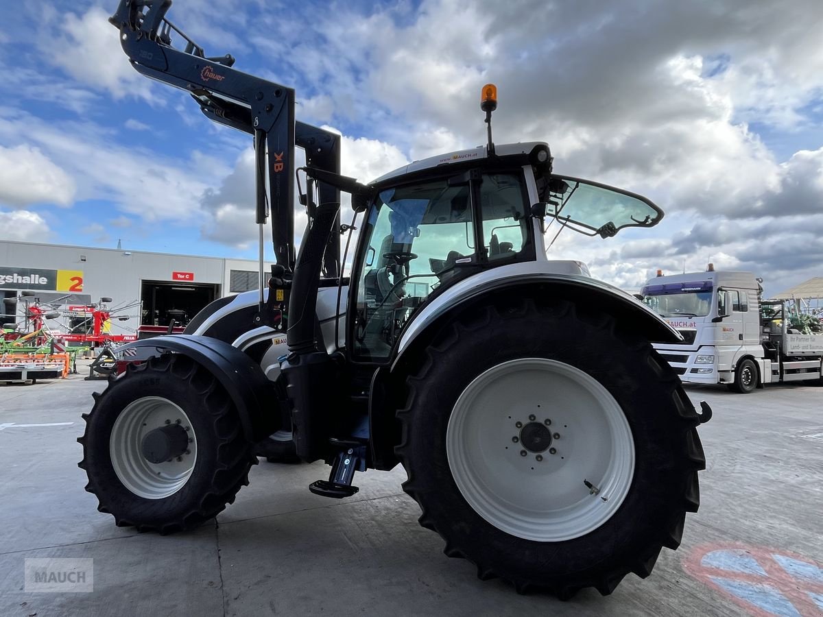 Traktor van het type Valtra T 234 Direct, Gebrauchtmaschine in Burgkirchen (Foto 7)