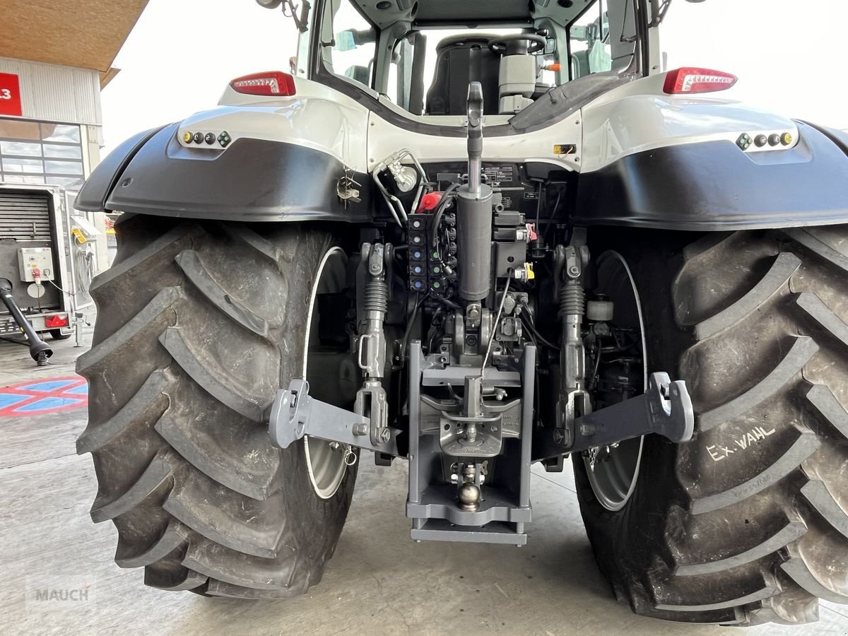 Traktor van het type Valtra T 234 Direct, Gebrauchtmaschine in Burgkirchen (Foto 9)