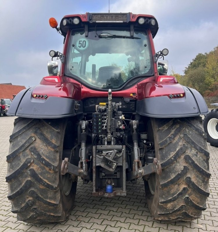 Traktor van het type Valtra T 234 VERSU **FKH & FZW**, Gebrauchtmaschine in Bramsche (Foto 9)