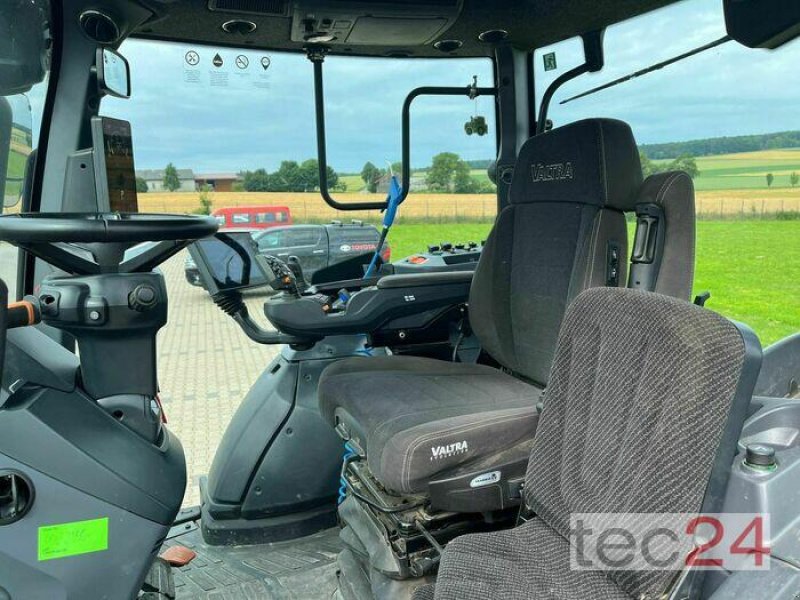 Traktor типа Valtra T 235 D 2A1 DIRECT, Gebrauchtmaschine в Brakel (Фотография 9)