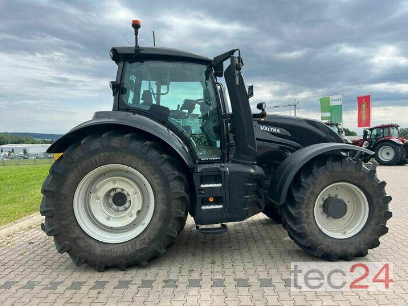 Traktor типа Valtra T 235 D 2A1 DIRECT, Gebrauchtmaschine в Brakel (Фотография 5)