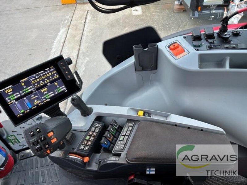 Traktor tipa Valtra T 235 D DIRECT, Gebrauchtmaschine u Seelow (Slika 13)