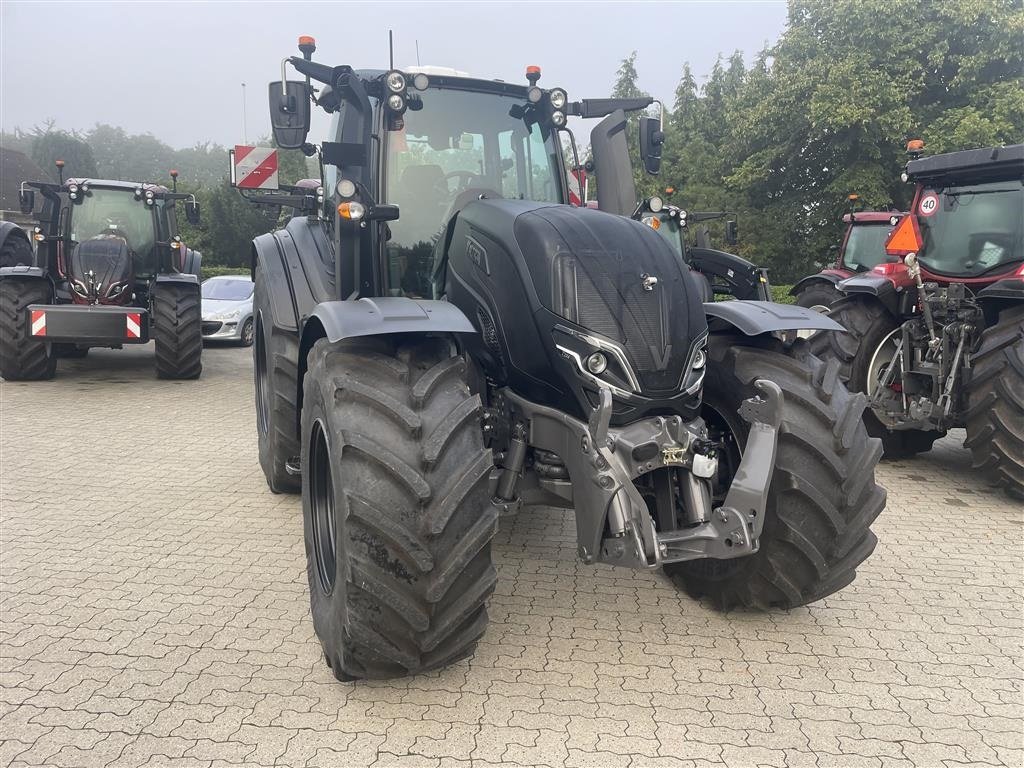 Traktor del tipo Valtra T 235 D TwinTrac Vende-udstyr, Gebrauchtmaschine en Nimtofte (Imagen 3)