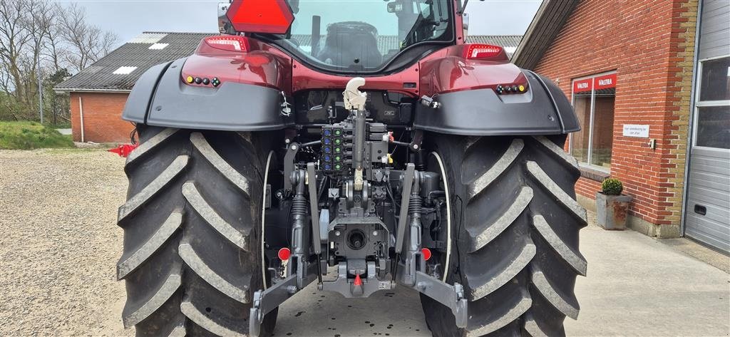 Traktor tip Valtra T 235 D, Gebrauchtmaschine in Ringkøbing (Poză 3)