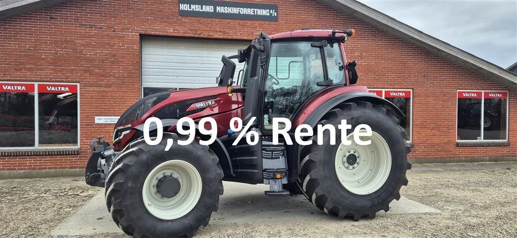 Traktor van het type Valtra T 235 D, Gebrauchtmaschine in Ringkøbing (Foto 1)