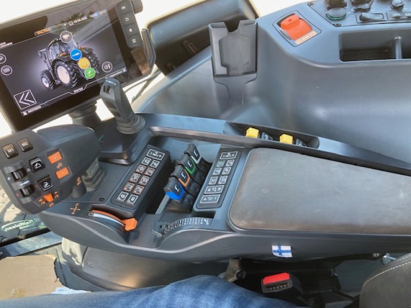 Traktor del tipo Valtra T 235 Versu, Gebrauchtmaschine en Hofgeismar (Imagen 9)