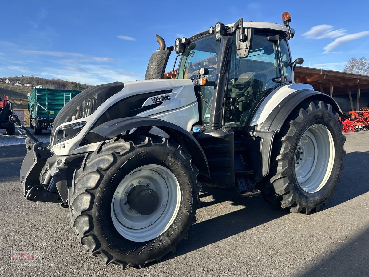 Traktor типа Valtra T 254 Active, Gebrauchtmaschine в Gnas (Фотография 1)