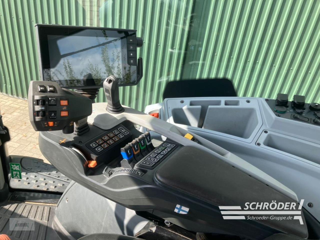 Traktor del tipo Valtra T 254 V SMARTTOUCH, Gebrauchtmaschine en Wildeshausen (Imagen 23)